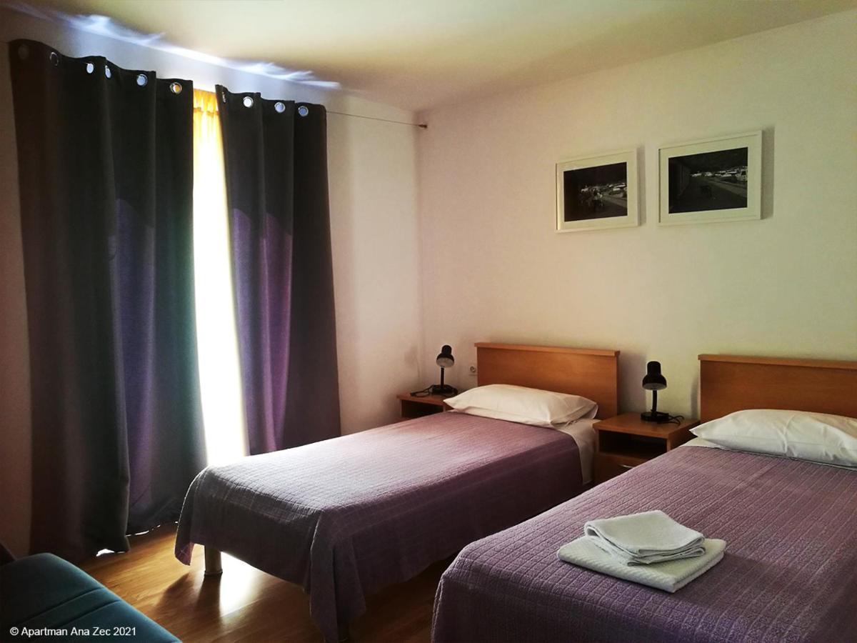 Apartments Zec Brzac Luaran gambar